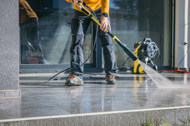 Professional  Pressure Washing in West Falls Church, VA